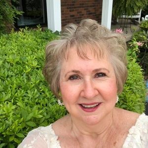 Meet your Posher, Patricia